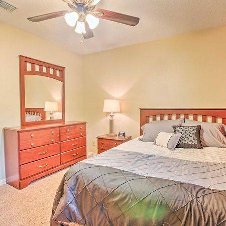 Spacious Kemah Clear Lake Home With Porch And Fire Pit ภายนอก รูปภาพ